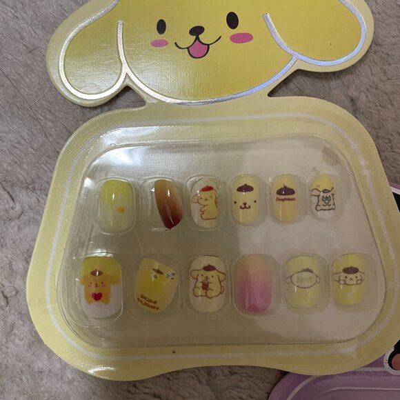 Sanrio Press-On Nails Bundle | 3 Sets, Short Square, Brand New - Picture 2 of 4